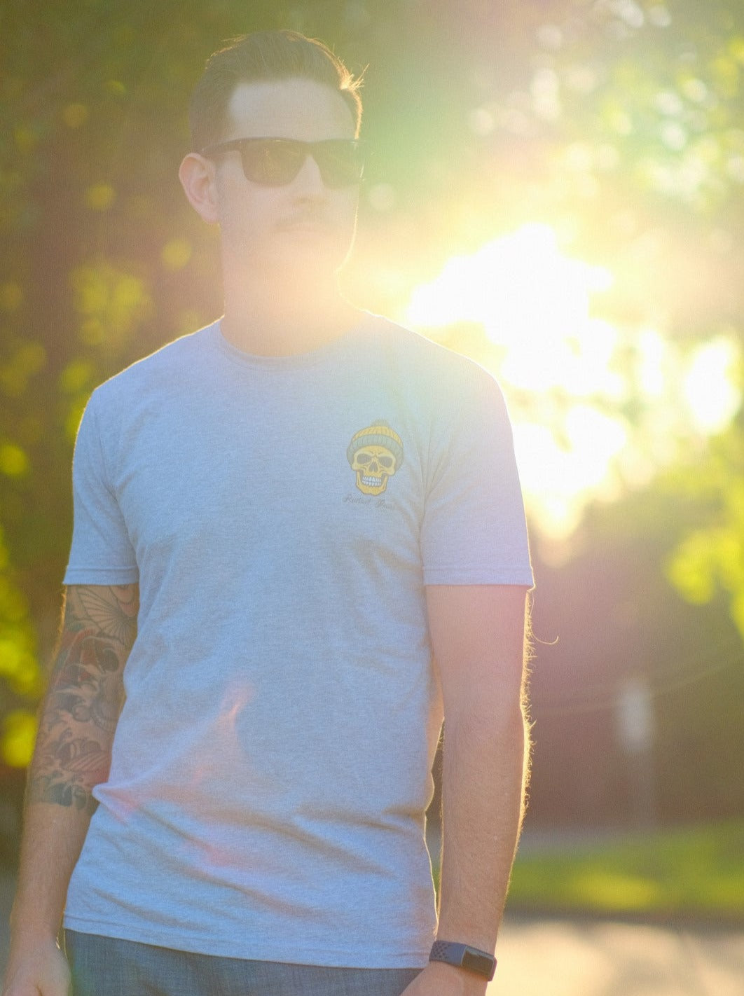 Knit Fast, Die Warm - Gold - Men's T-Shirt